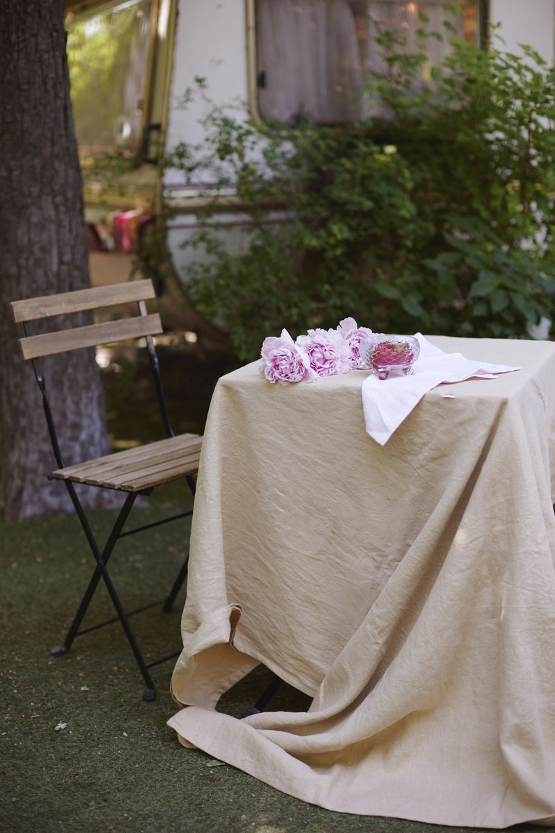 Caramel linen tablecloth