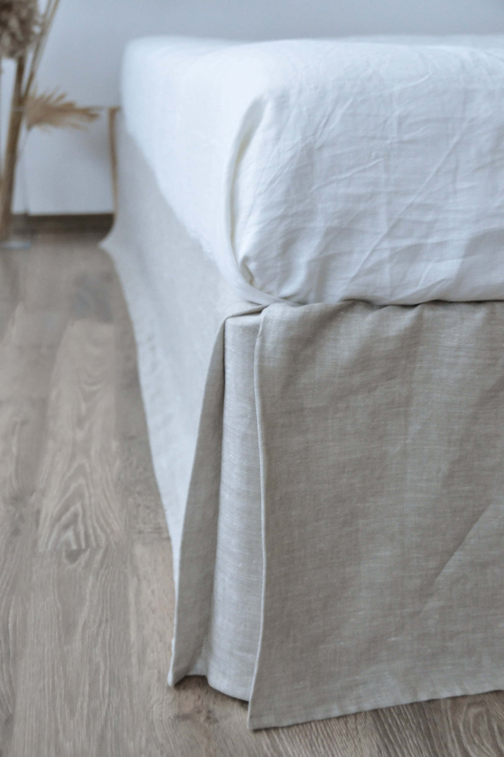Jupe de lit sur mesure en lin non teint