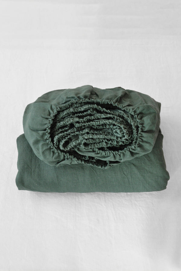 Pine green fitted sheet