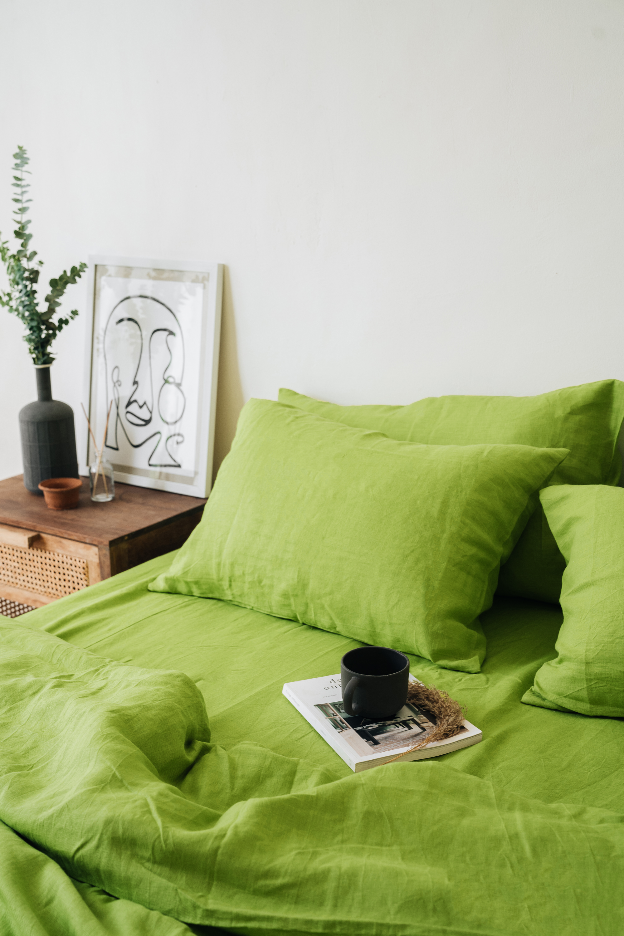 Chartreuse green fitted sheet