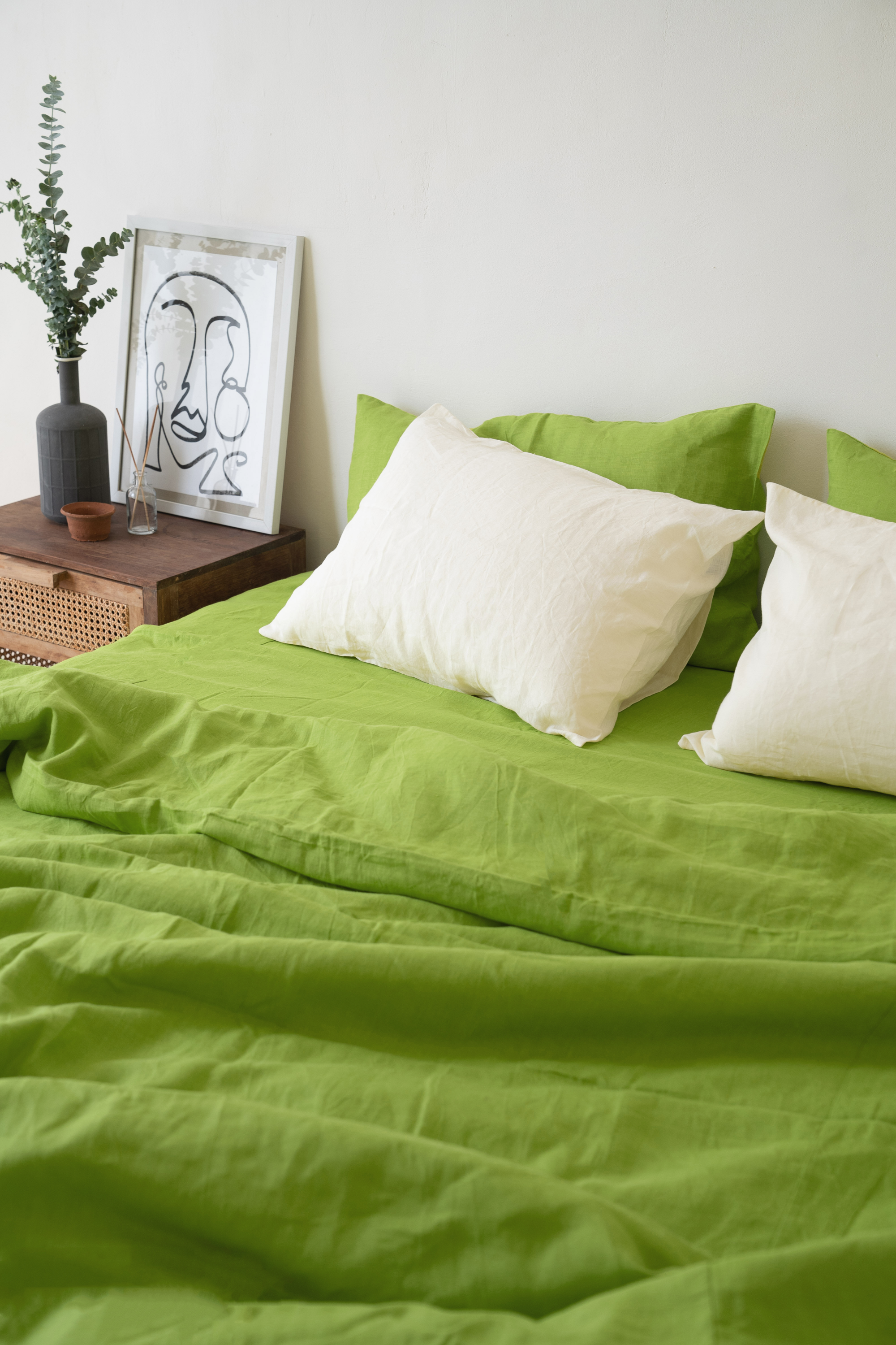 Chartreuse green fitted sheet