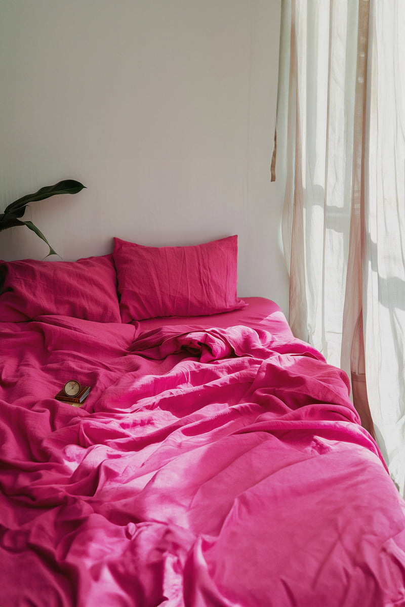 Fuchsia pillowcase