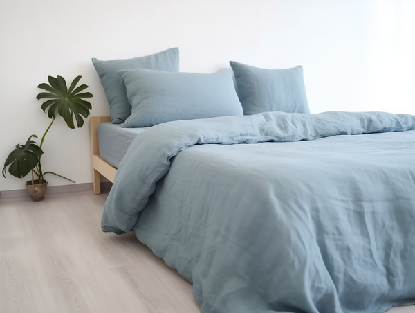 Dusty blue fitted sheet