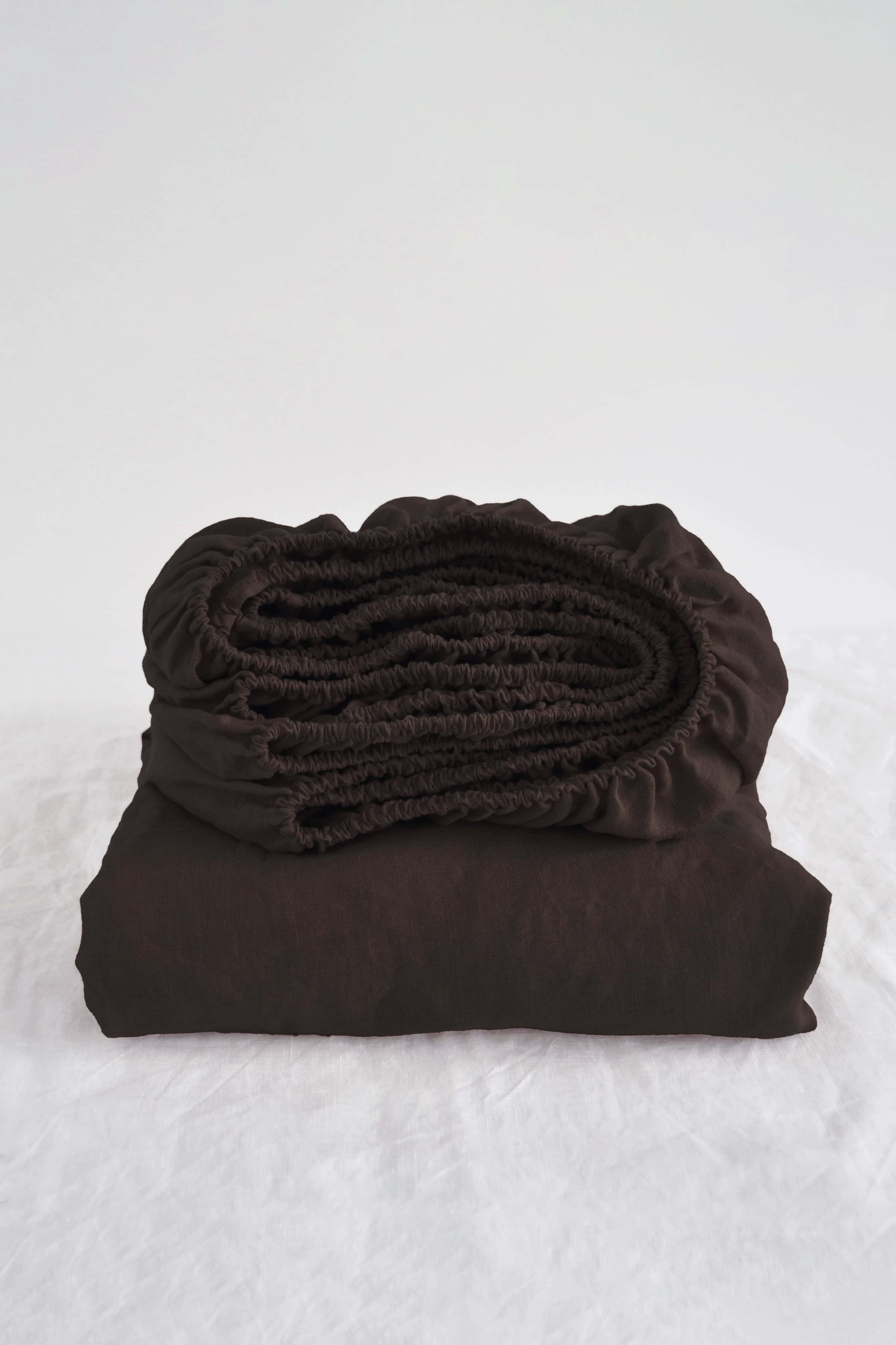 Brown fitted sheet