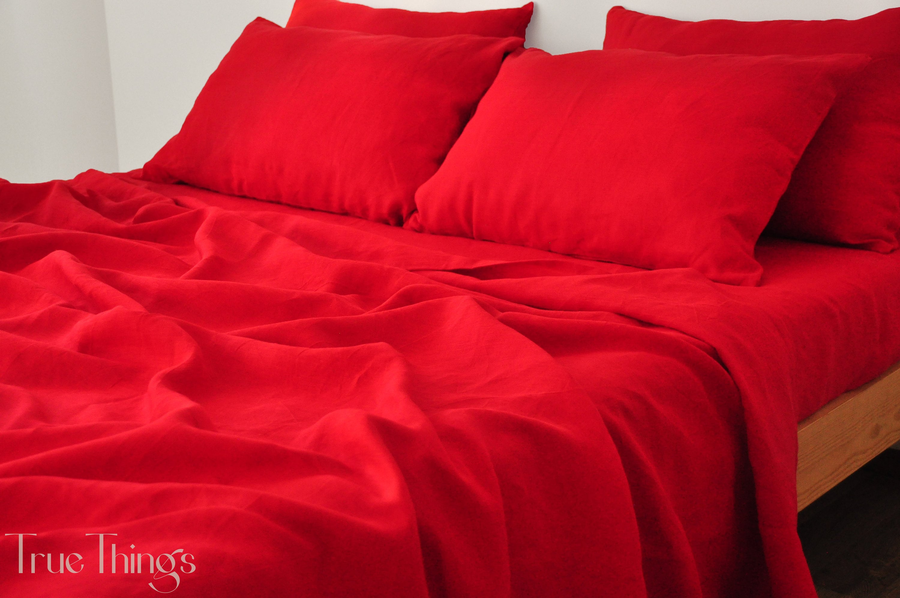 READY TO SHIP Scarlet red linen fitted sheet Queen size fitted sheet Softened linen sheet Stonewashed linen Linen bedsheet