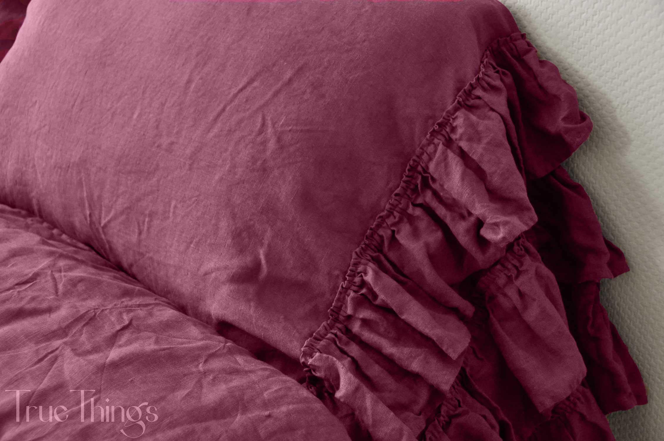 READY TO SHIP Burgundy linen triple ruffled bedding set Duvet cover and 2 pillowcases with ruffles Softened linen Comforter cover set Quilt