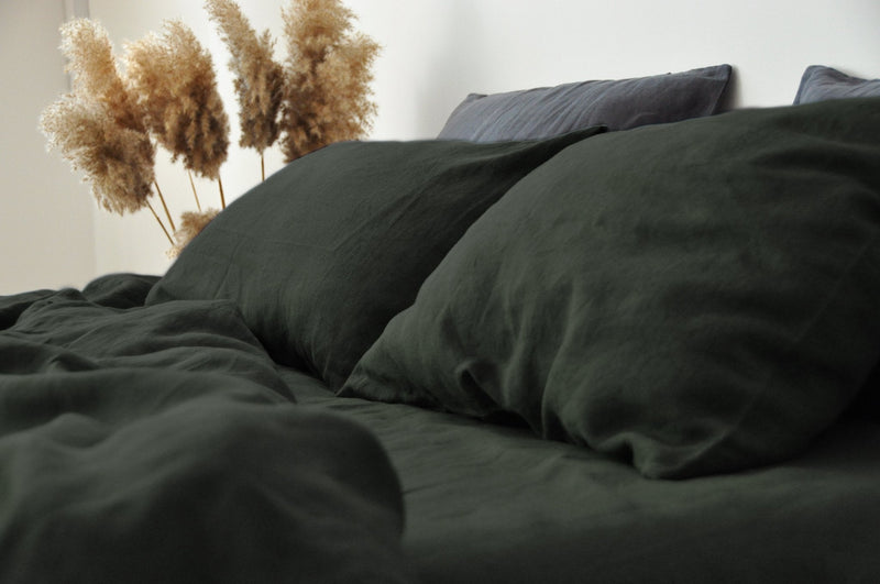 "Charcoal green duvet cover - True Things"