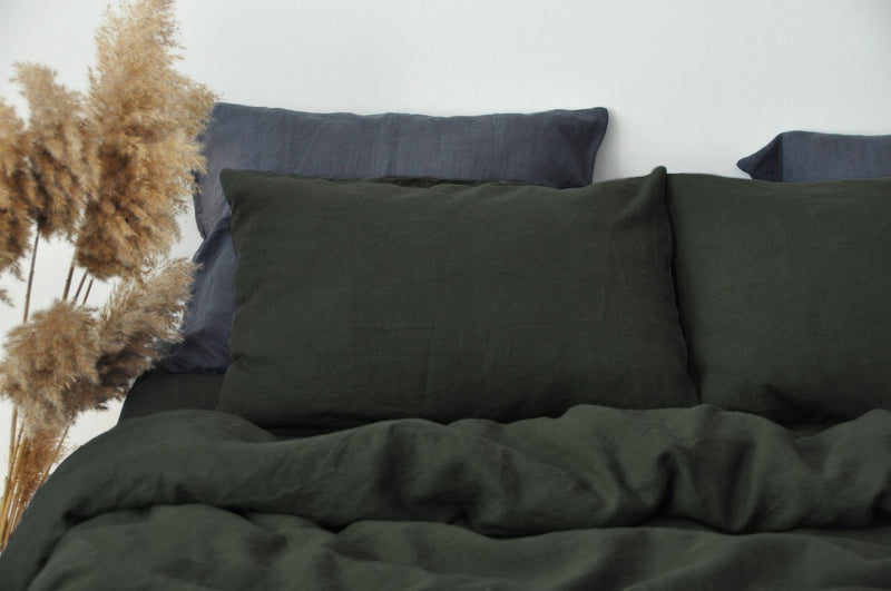 "Charcoal green pillowcase - True Things"