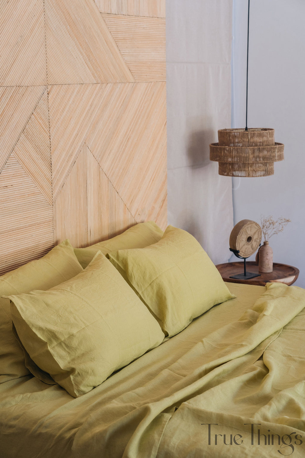 REАDY TO SHIP 1 Chartreuse yellow linen fitted sheet 1 Fitted sheet Softened linen sheet Stonewashed linen Linen bed sheet