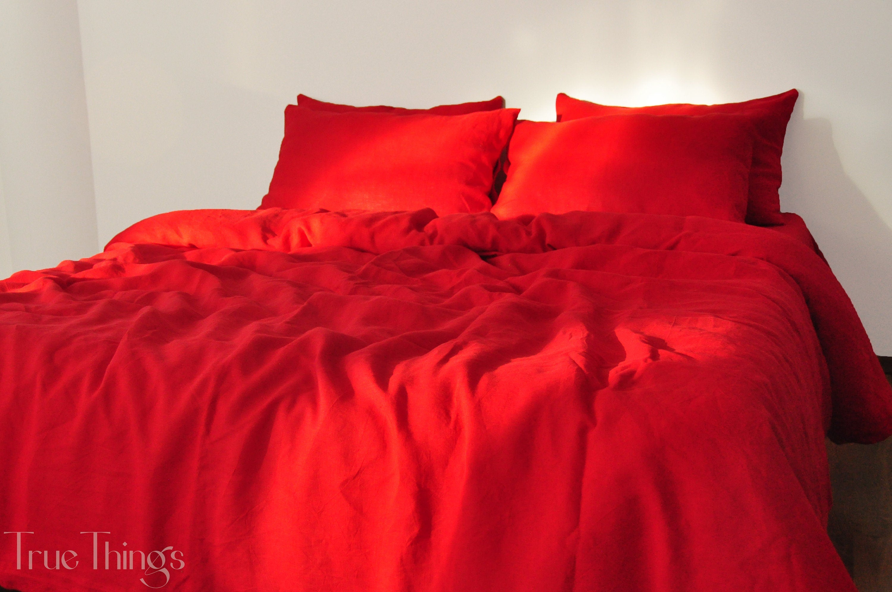 READY TO SHIP Scarlet red linen duvet cover 1 duvet cover Softened linen Red comforter cover Quilt cover Coconut buttons   Ribbon ties