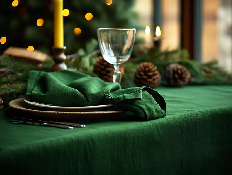 Holiday Forest green set of napkins