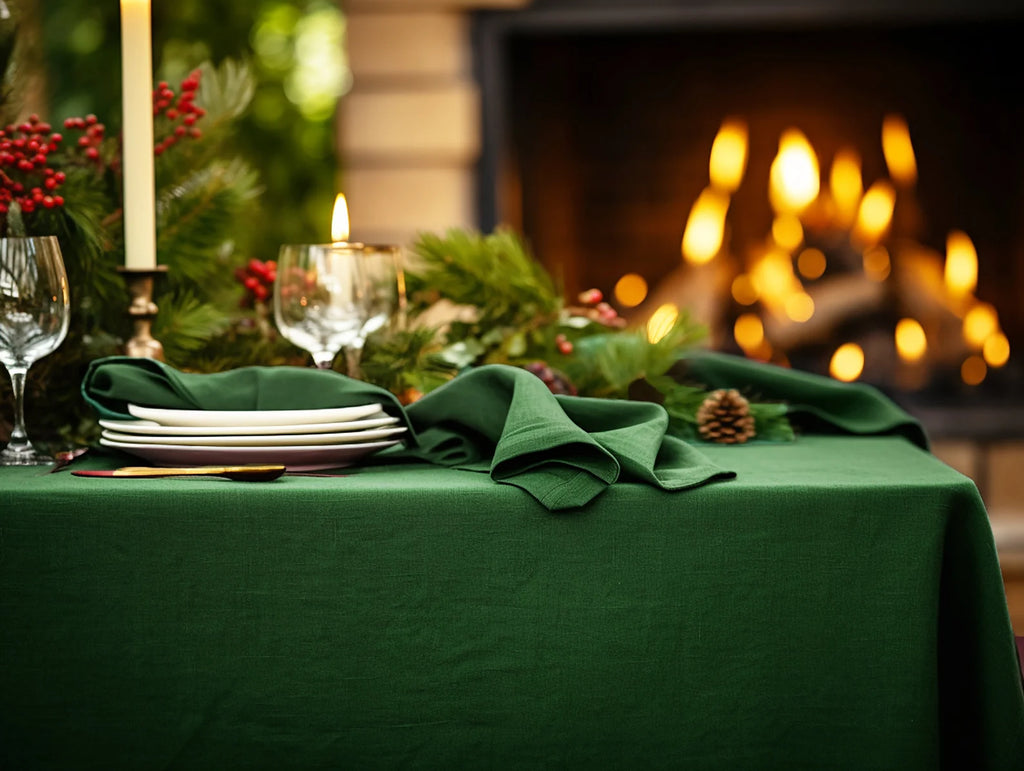 Holiday Forest green set of napkins