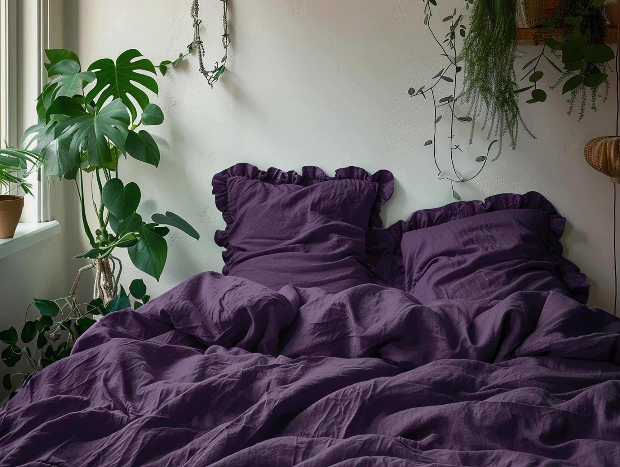 Deep purple linen double ruffled duvet cover 1 duvet cover Softened linen purple cover with two ruffles Ruffled linen duvet cover