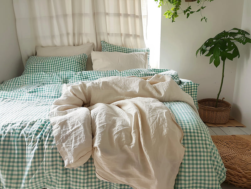 Beige-turquoise gingham pillowcase