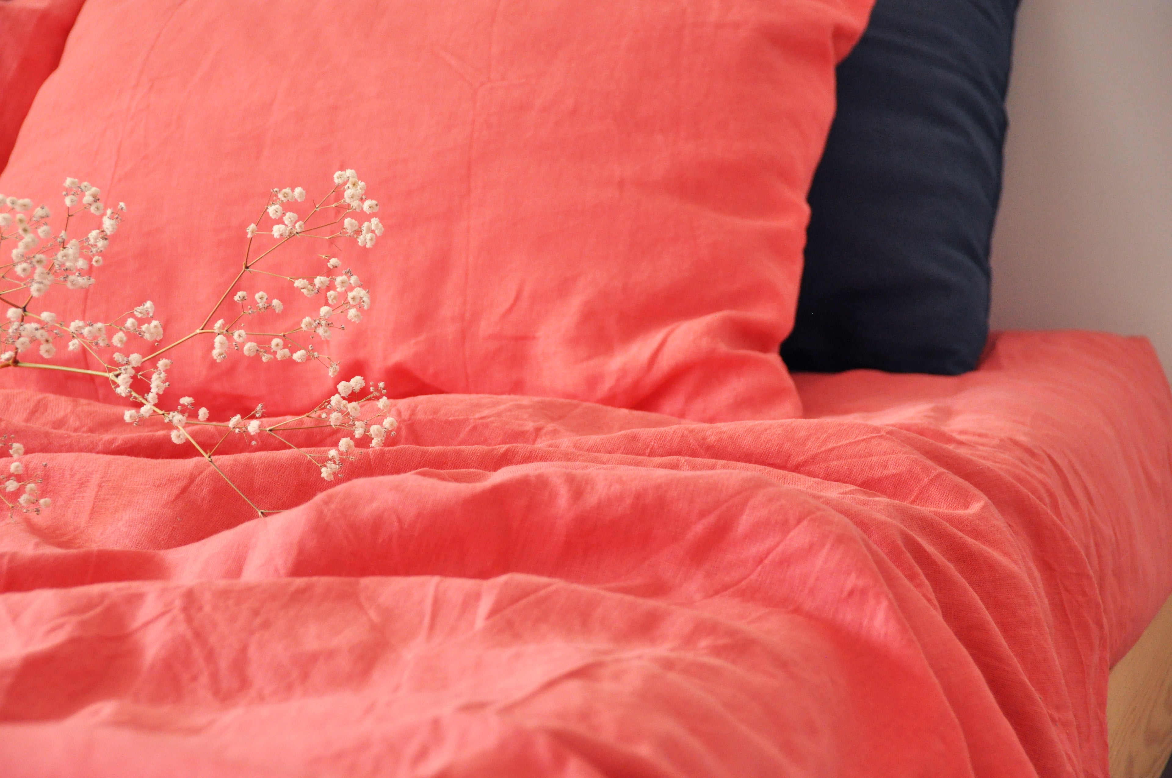 Coral fitted sheet