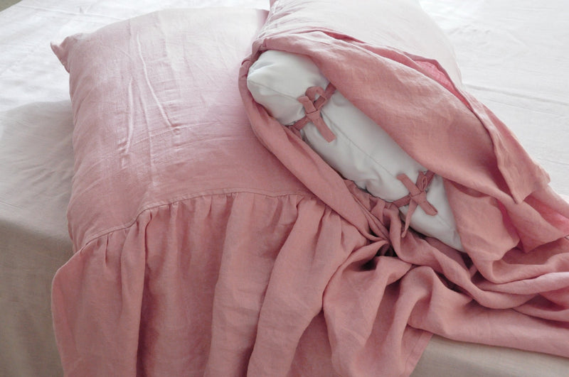 70 colors pillowcase with ruffles on one side - True Things