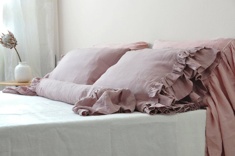 70 colors pillowcase with ruffles on one side - True Things