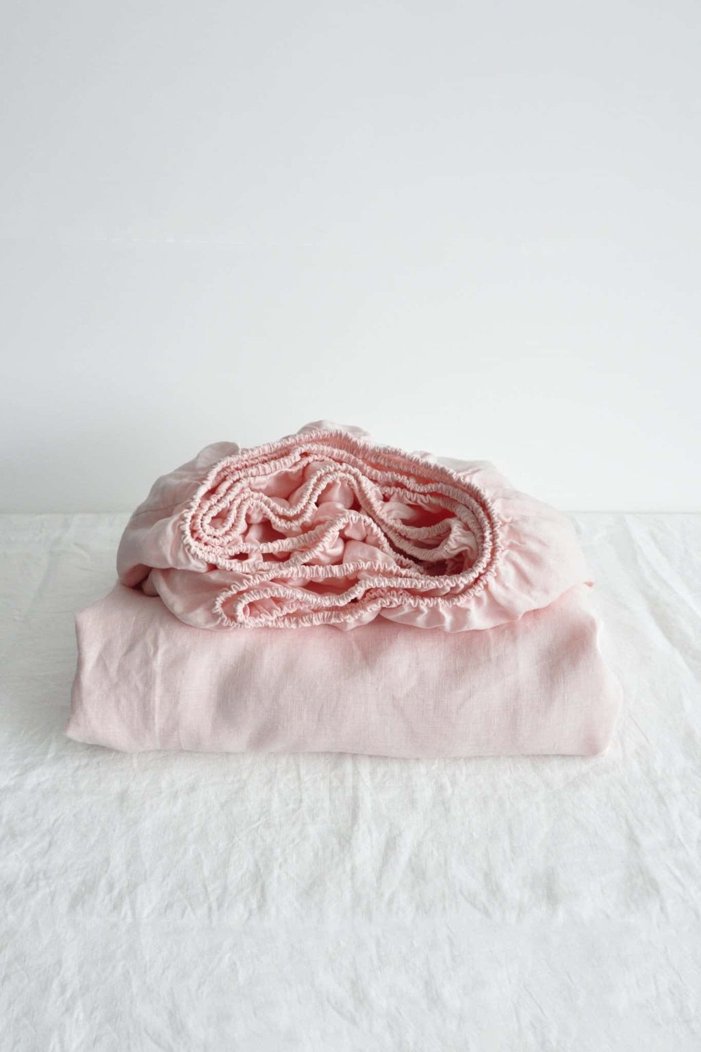 Blush pink fitted sheet - True Things