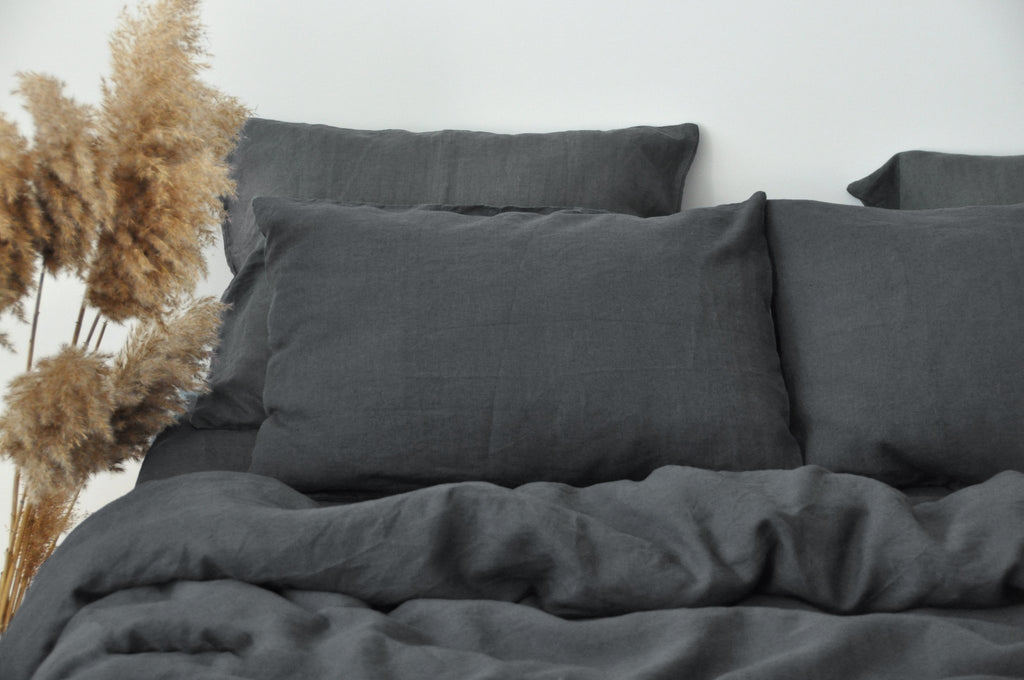 Charcoal duvet cover - True Things
