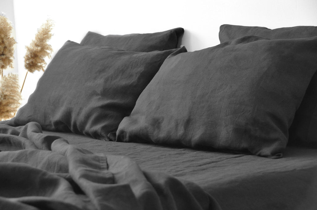Charcoal fitted sheet - True Things