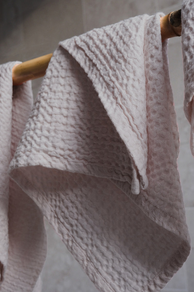 Dusty pink waffle towel