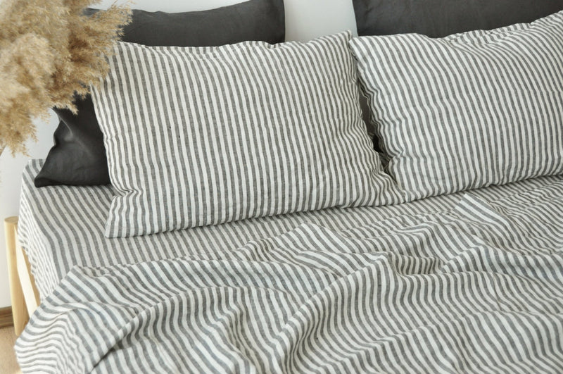 Gray stripe flat sheet