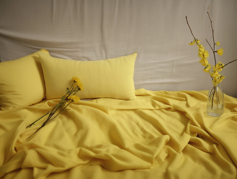 Lemon yellow heavy linen sheet set