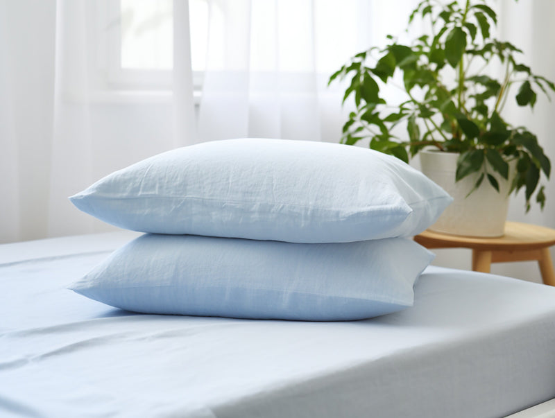 Sky blue melange linen pillowcase