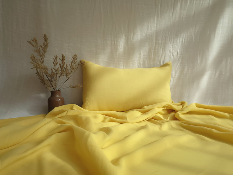 Lemon yellow heavy linen fitted sheet