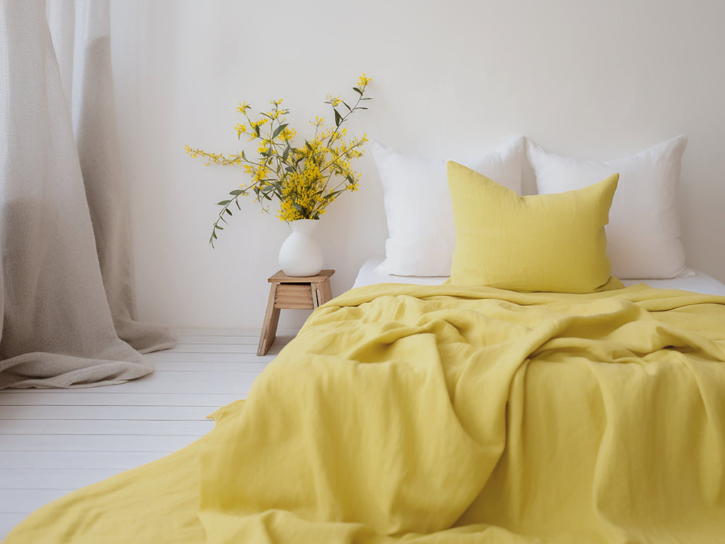 Lemon yellow heavy weight sheet set