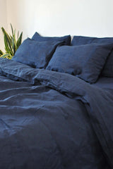 Marineblauer Bettbezug