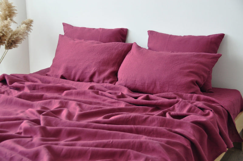Raspberry fitted sheet - True Things