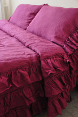 Raspberry ruffled duvet cover - True Things