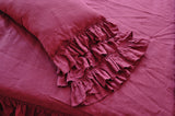 Raspberry ruffled duvet cover - True Things