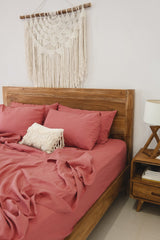 Rust pink sheet set