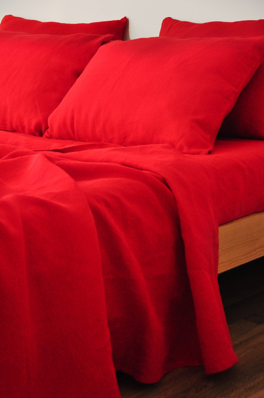 Drap-housse rouge écarlate