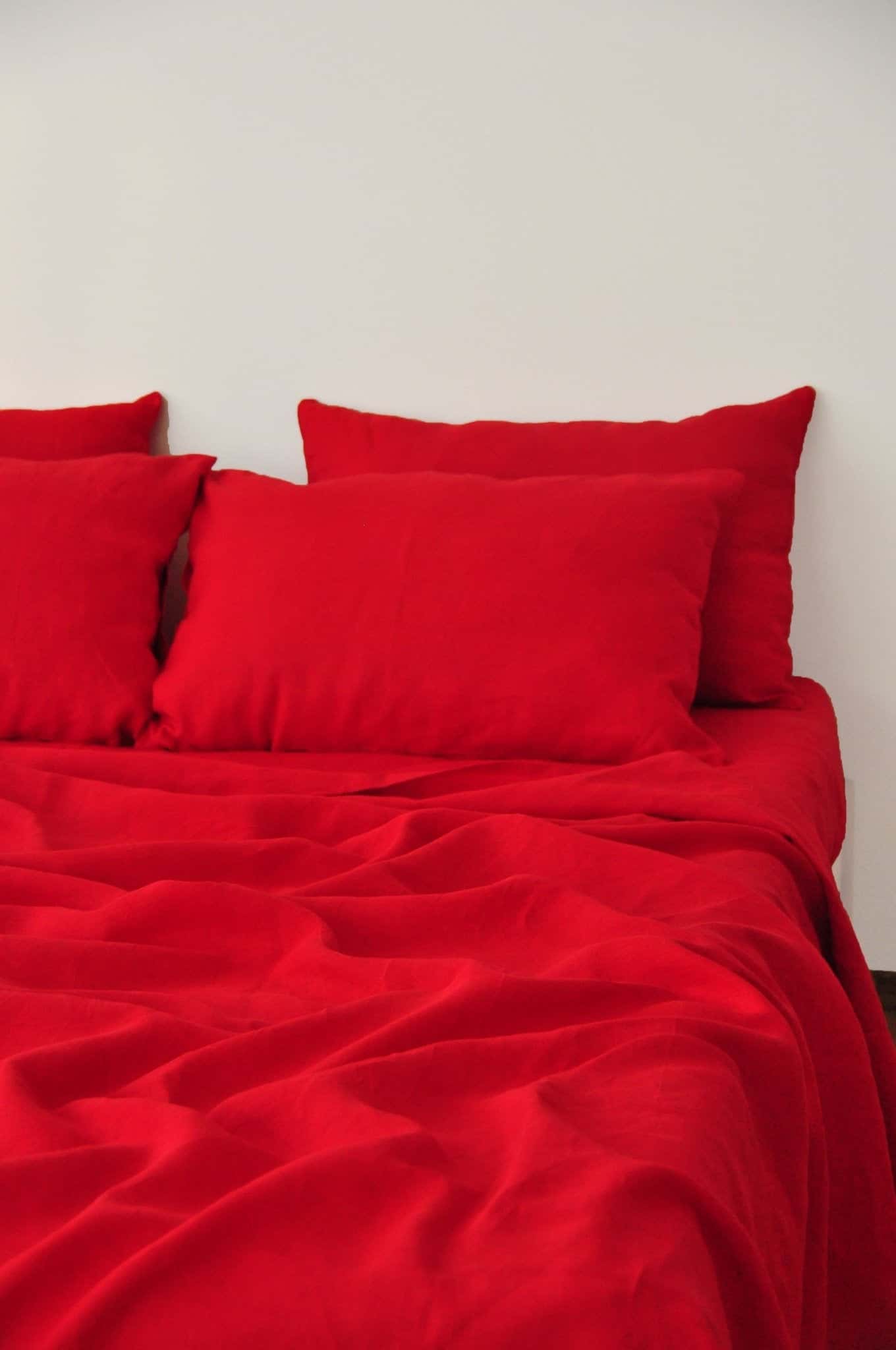 Taie d'oreiller rouge écarlate