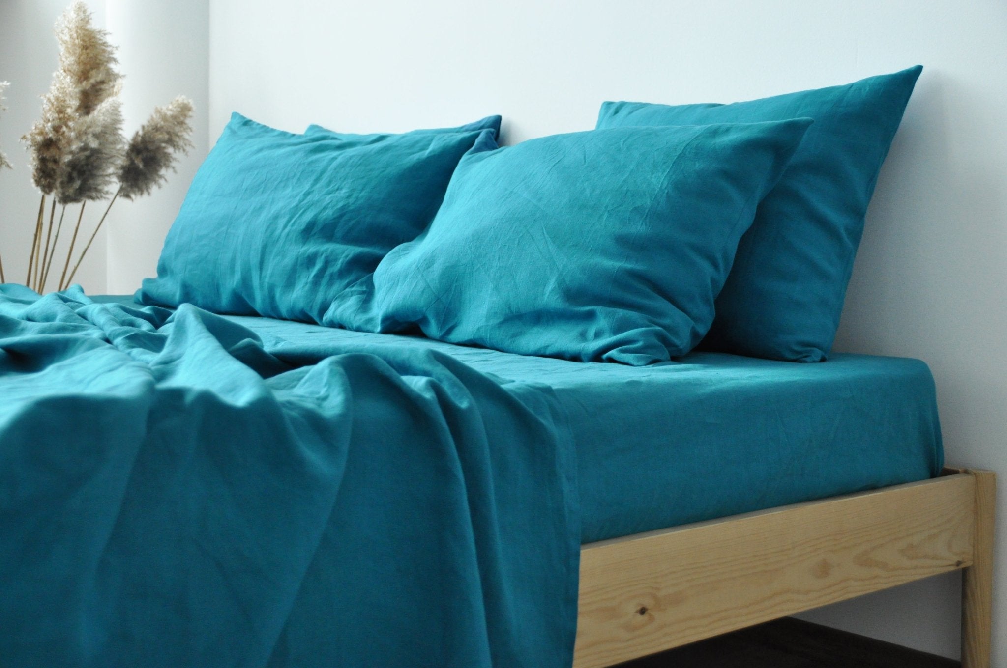 Sea wave pillowcase