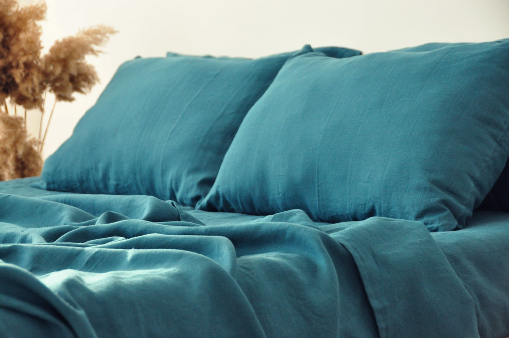 Teal fitted sheet