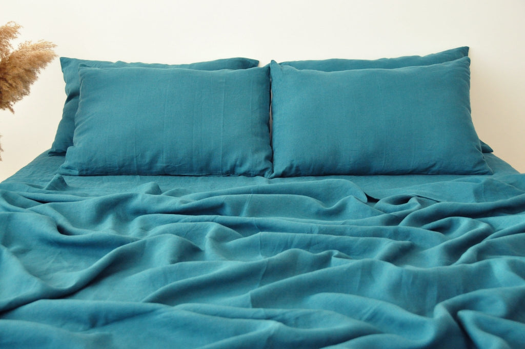 Teal fitted sheet