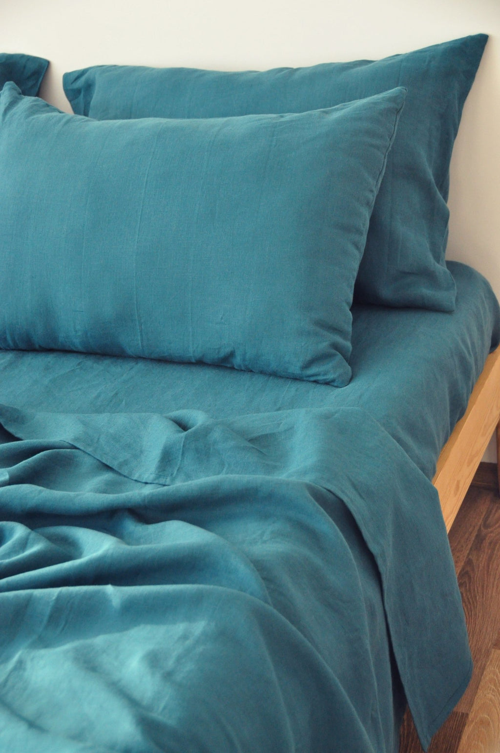 Bettlaken in Blaugrün