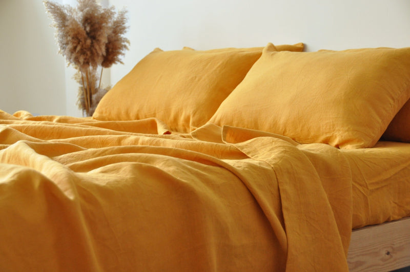 Turmeric fitted sheet