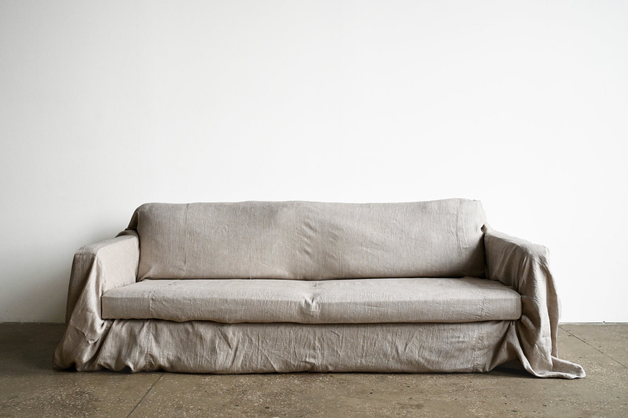 Undyed linen sofa slipcover - True Things