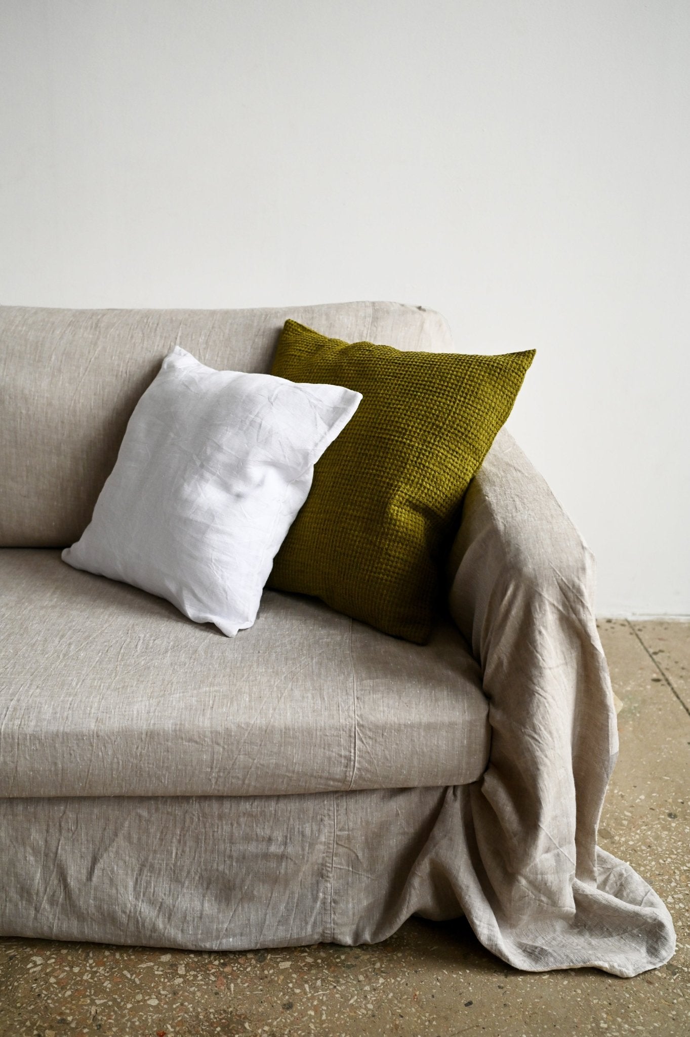 Undyed linen sofa slipcover - True Things