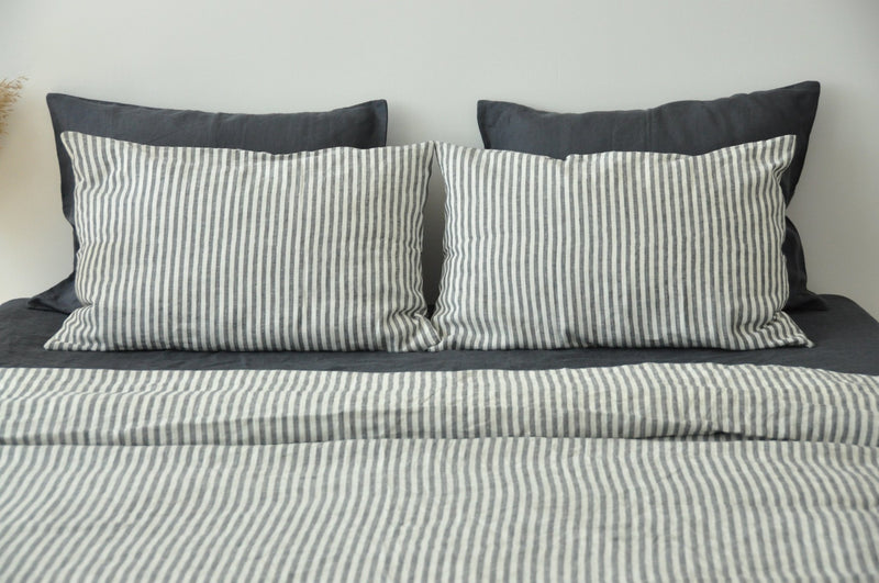 White and gray stripe duvet cover - True Things