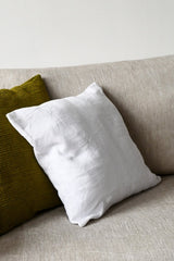 White decorative pillowcase - True Things