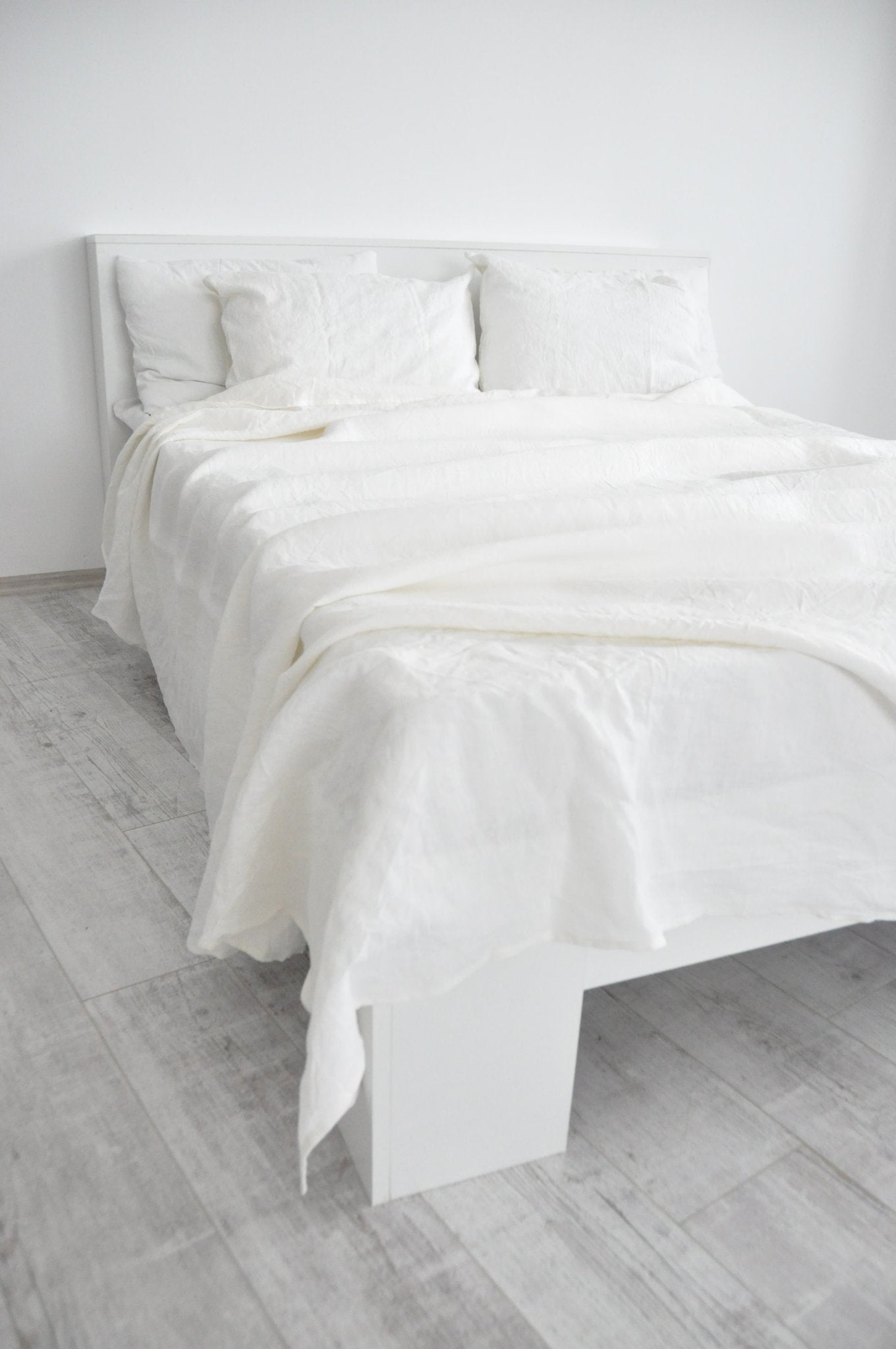 White fitted sheet - True Things